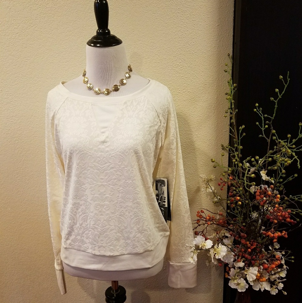 🛍Studio by Capezio Florentina Crew Ivory Size Medium